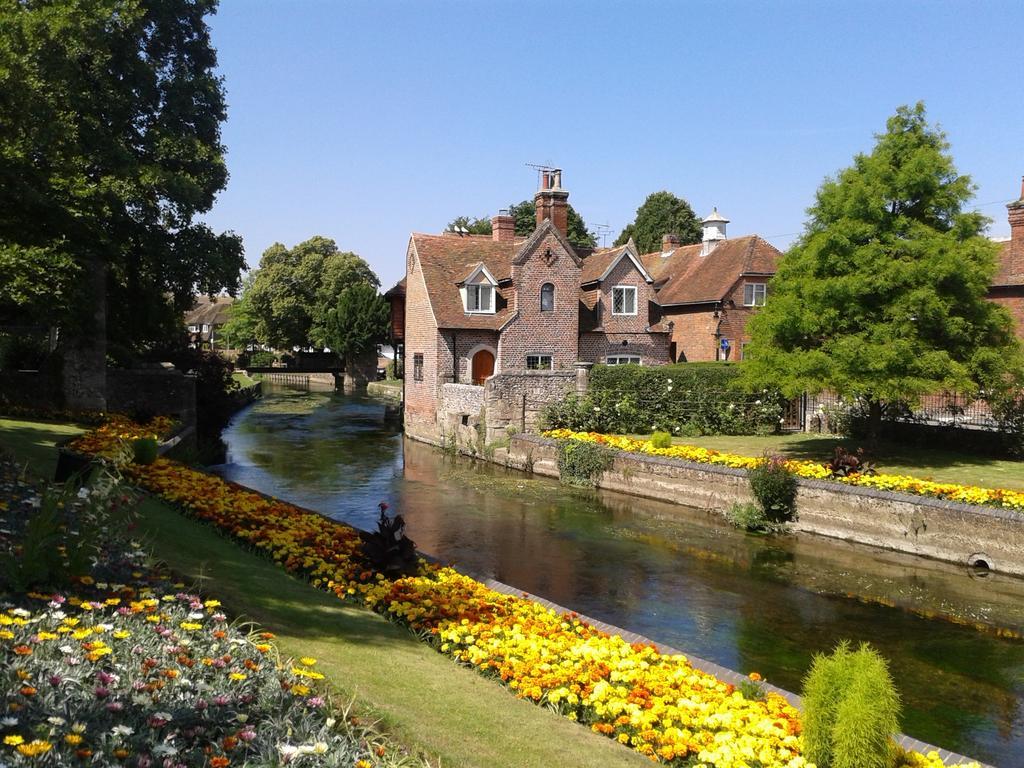 The Retro Bed & Breakfast Canterbury Ngoại thất bức ảnh