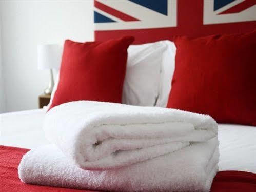 The Retro Bed & Breakfast Canterbury Ngoại thất bức ảnh